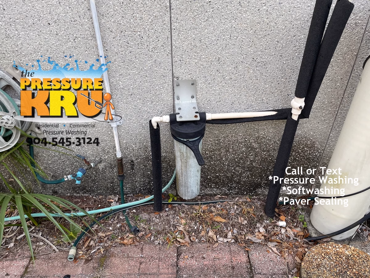 Residential coquina cleaning in Julington Creek Plantation Estates Preserve before restoring curb appeal