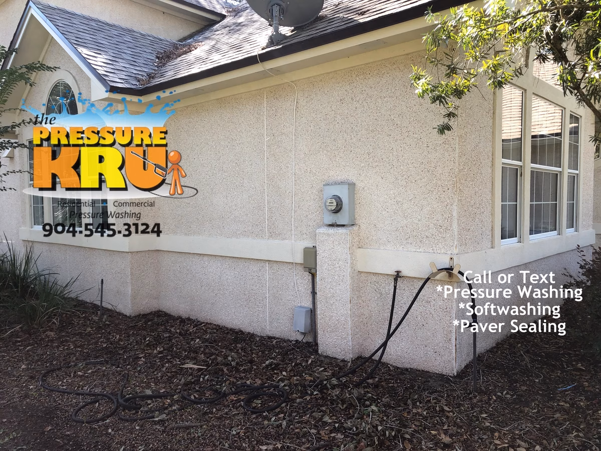 Detailed low-pressure soft washing coquina home in Julington Creek Plantation estates. After picture.