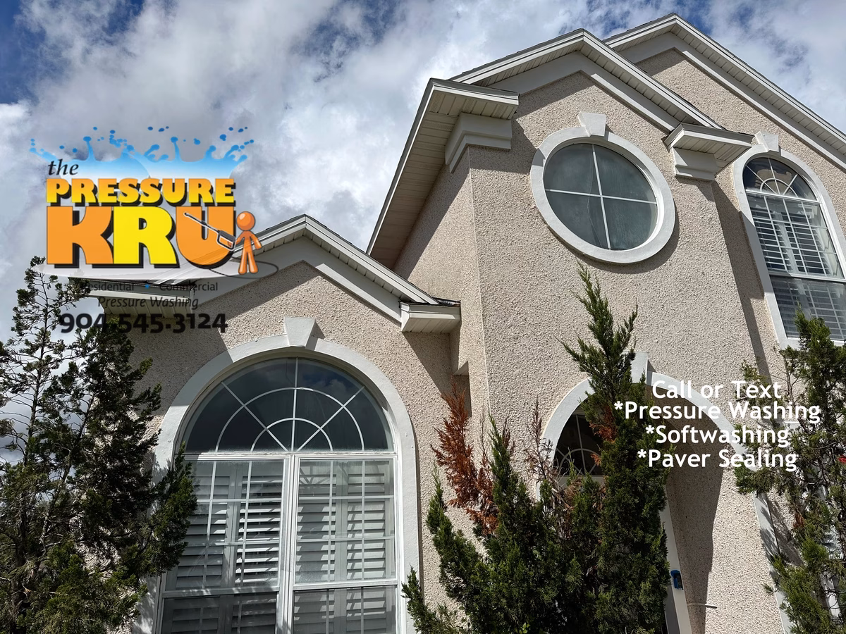 Professional coquina cleaning in World Golf Village protecting delicate exterior stone. After cleaning.