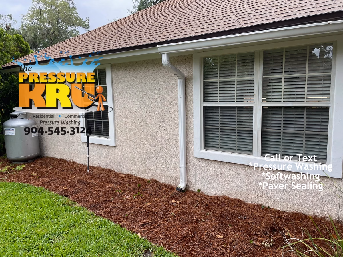 Coquina house washing in Sawgrass after using safe low-pressure cleaning