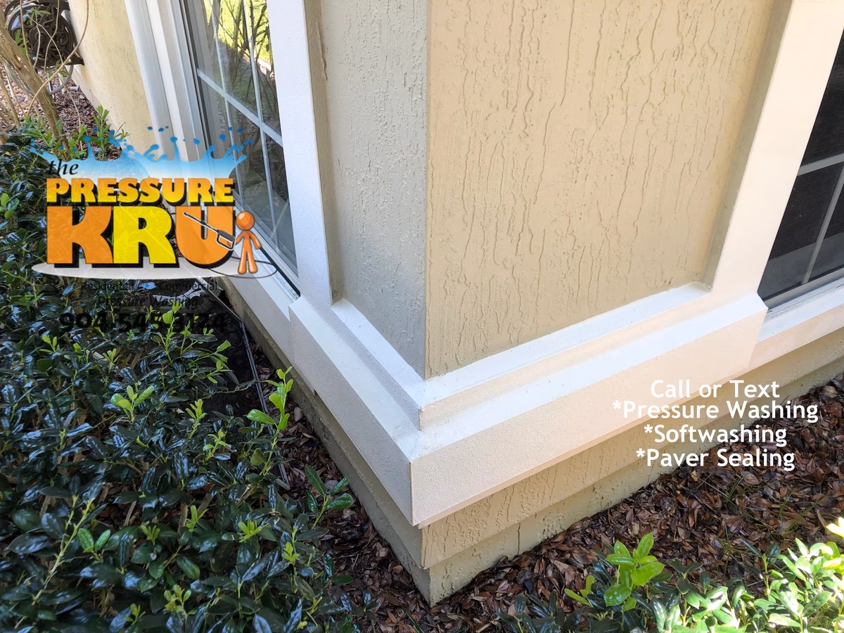 After Exterior Stucco cleaning service for a home in South Hampton neighborhood.