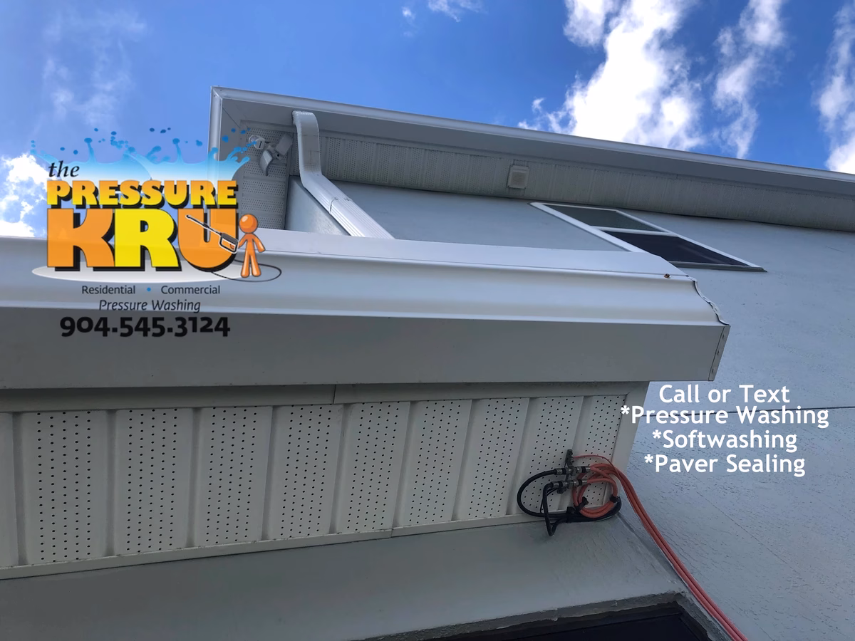 Before and after stucco house washing results in St Johns FL.