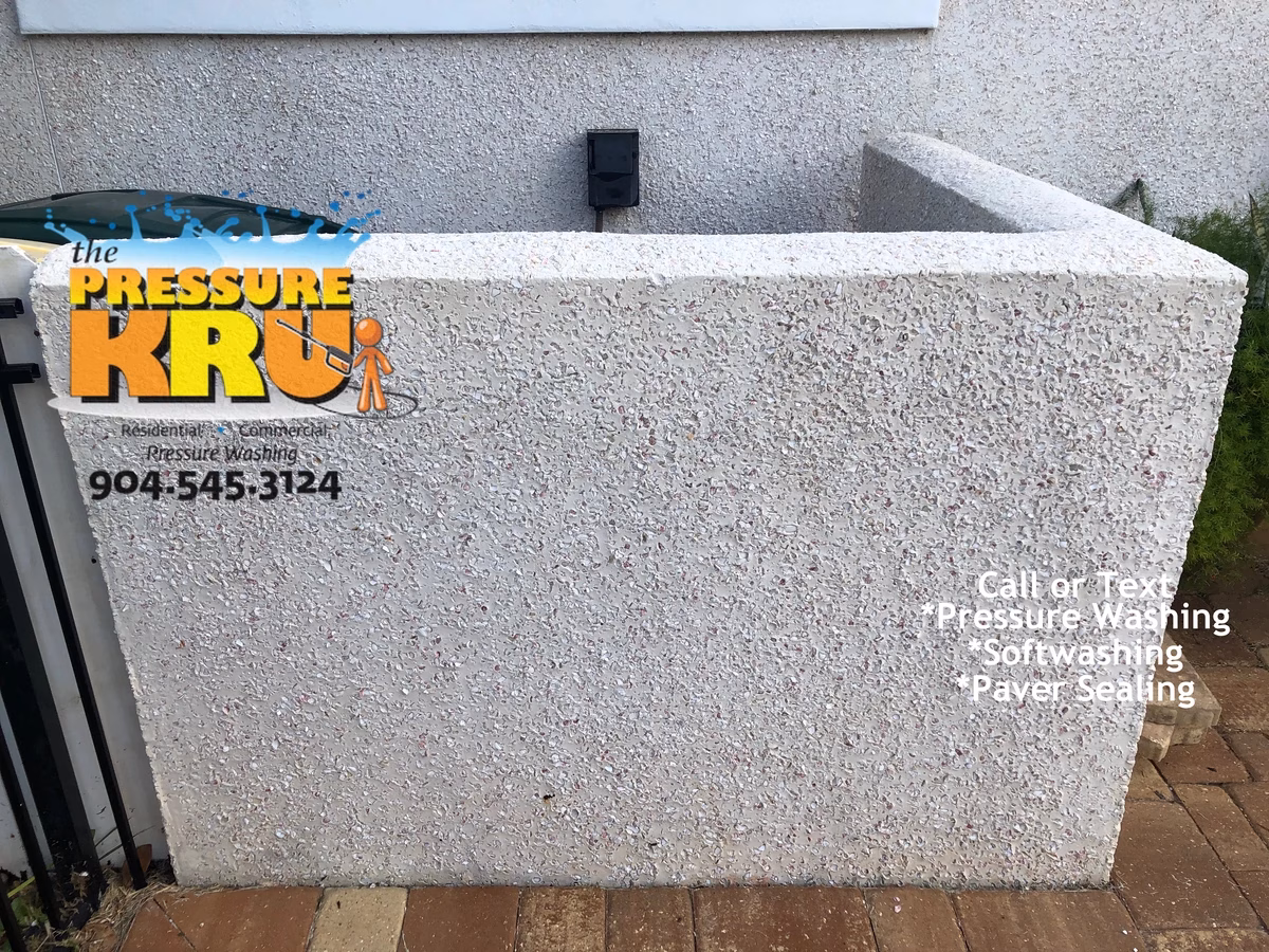 Coquina exterior cleaning in Julington Creek Plantation after professional soft washing.