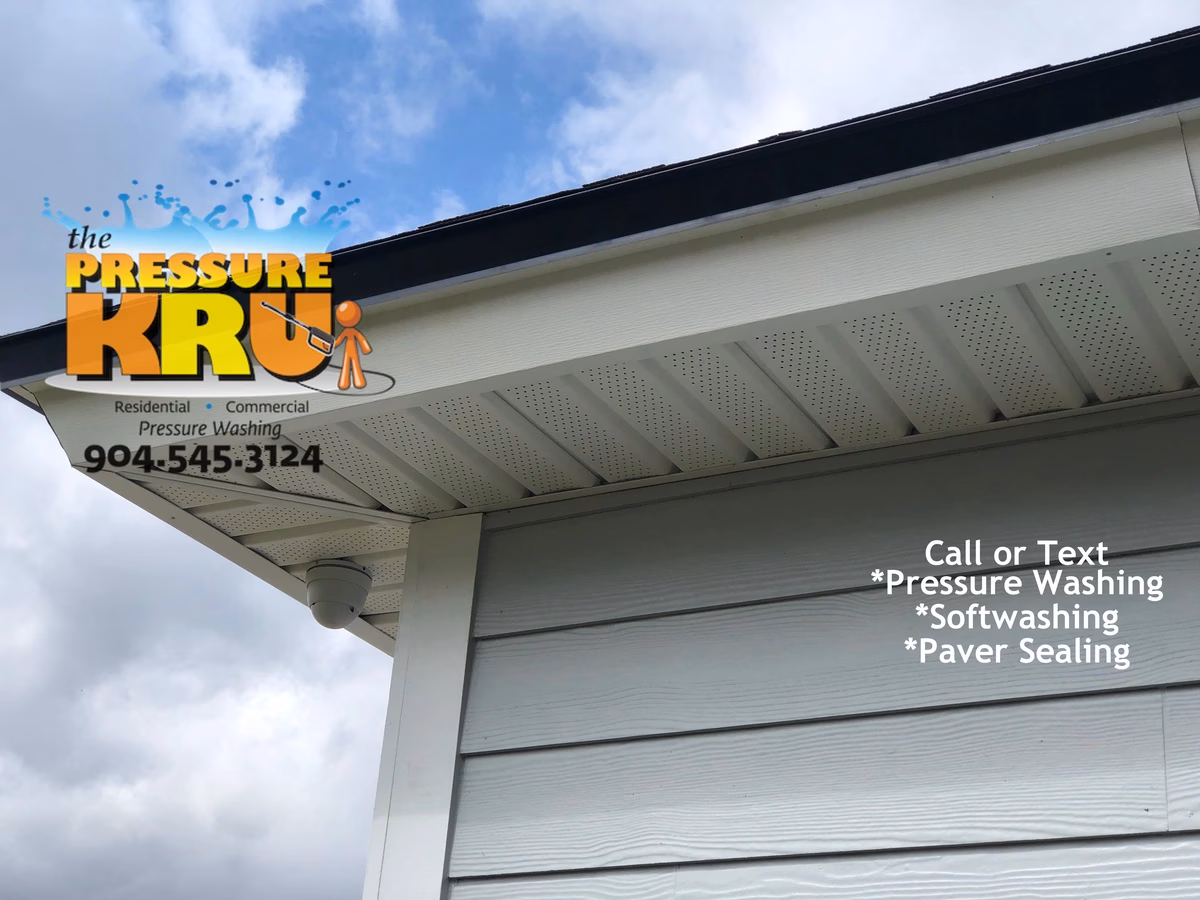 Before and after Softwashing home in Greenland Chase Neighborhood safely removing grime