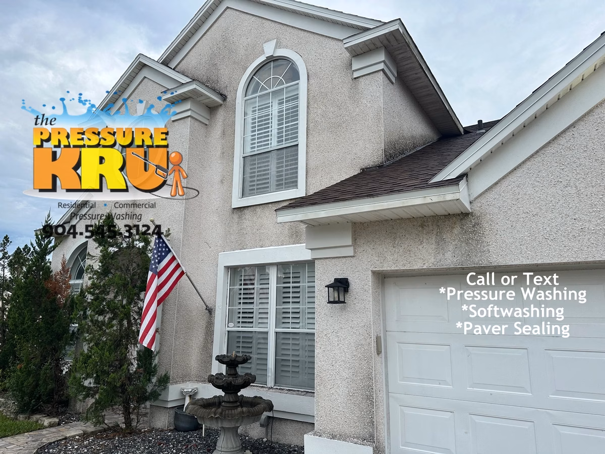 Soft wash coquina exterior for a home in South Hampton before using safe low-pressure