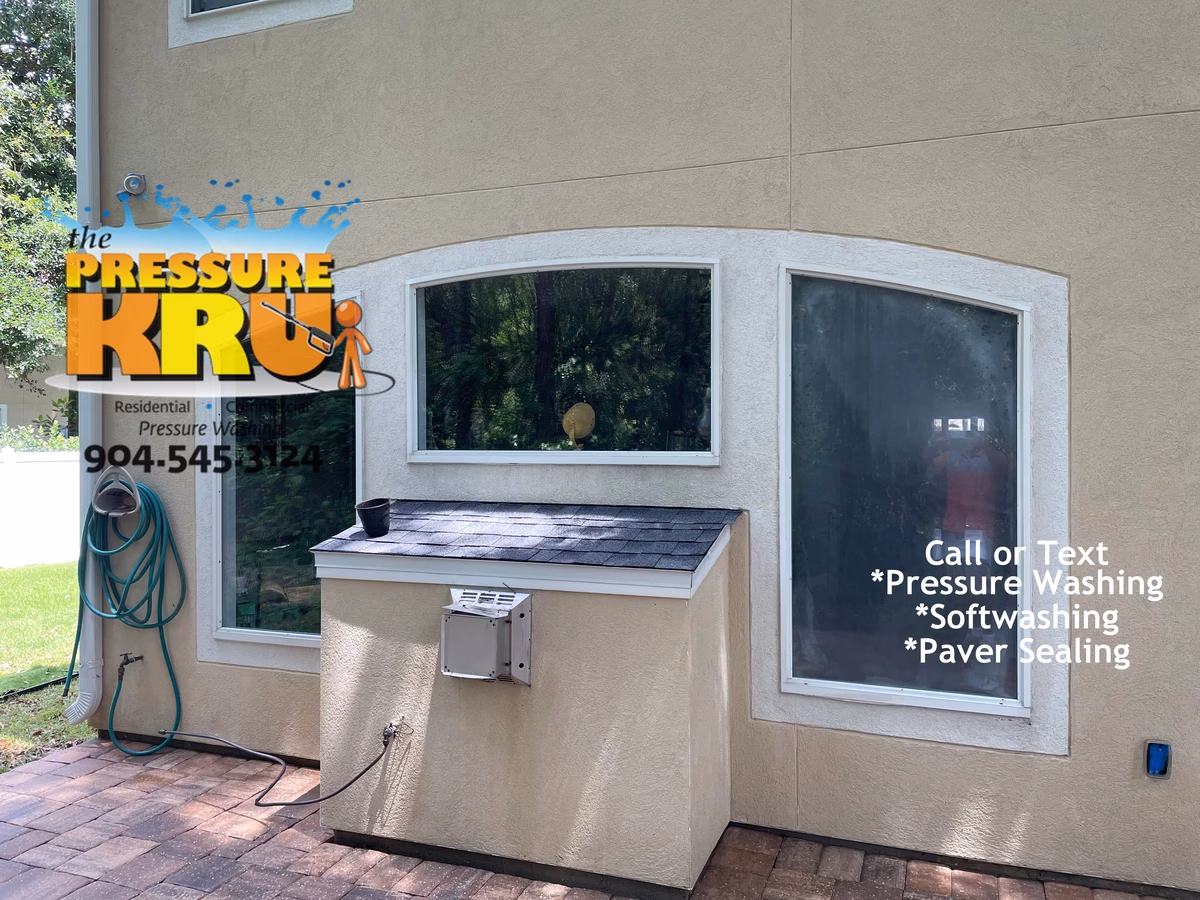Professional house washing after restoring a stucco homes exterior in Ponte Vedra.