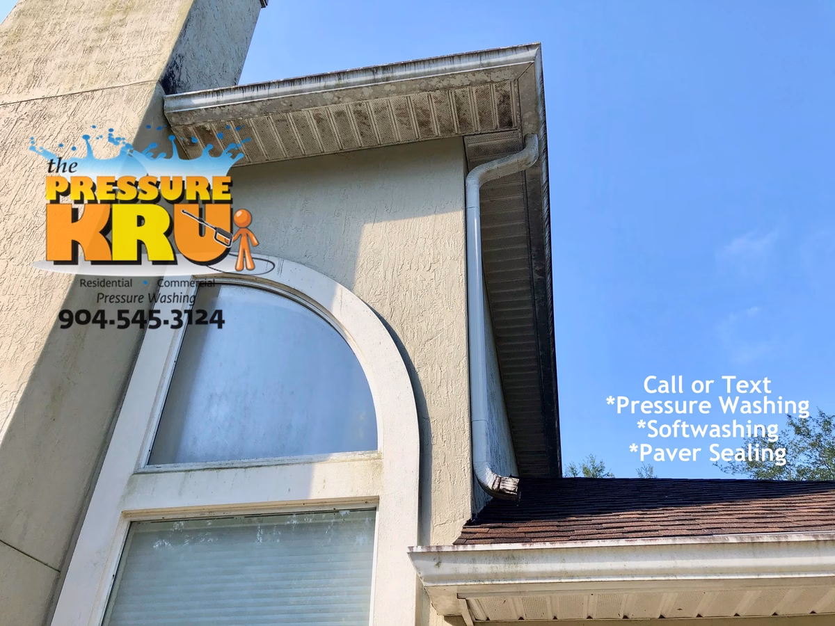 Professional exterior house washing for a stucco home in Aberdeen community before.