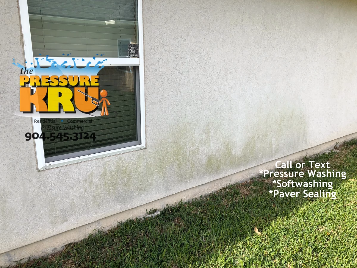 Exterior Stucco Cleaning service before image for a home in Hampton Glen.