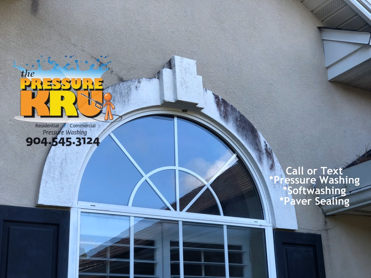 Residential Stucco house soft wash completed in Glen St Johns before.