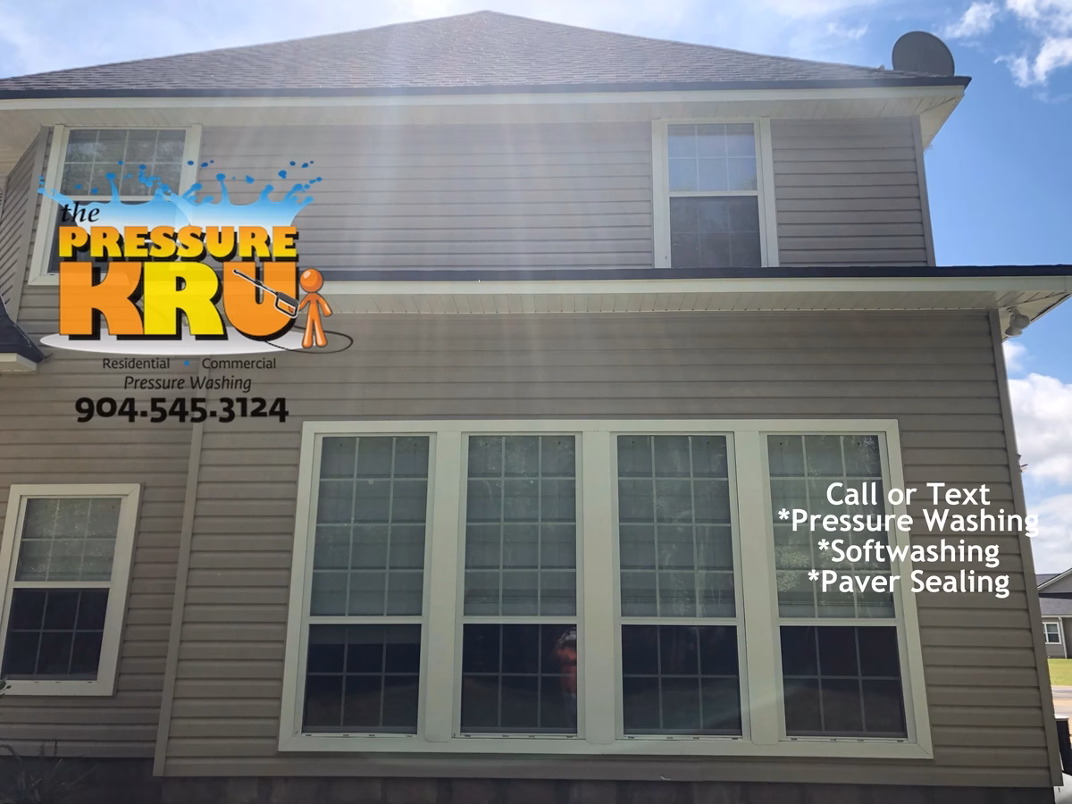 Residential vinyl siding cleaning service in Durbin Crossing FL after.