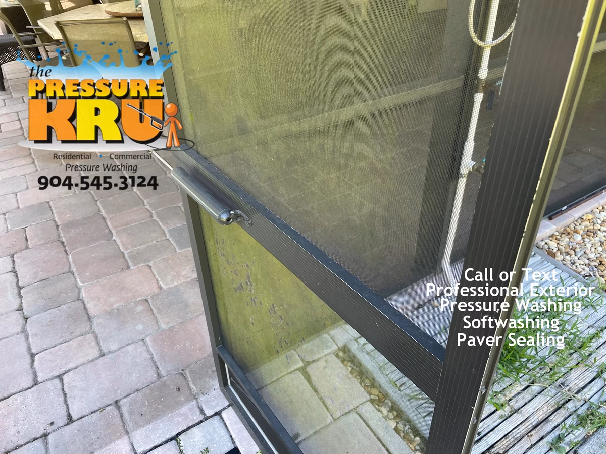 Screen Enclosure before cleaning a home in Sawgrass Players Club.