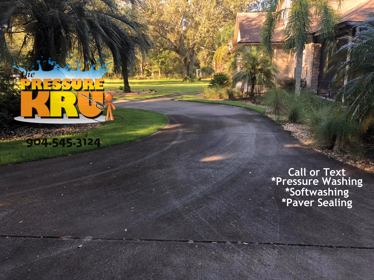 Local pressure washing authority in St. Johns, FL and metro area. Before cleaning.