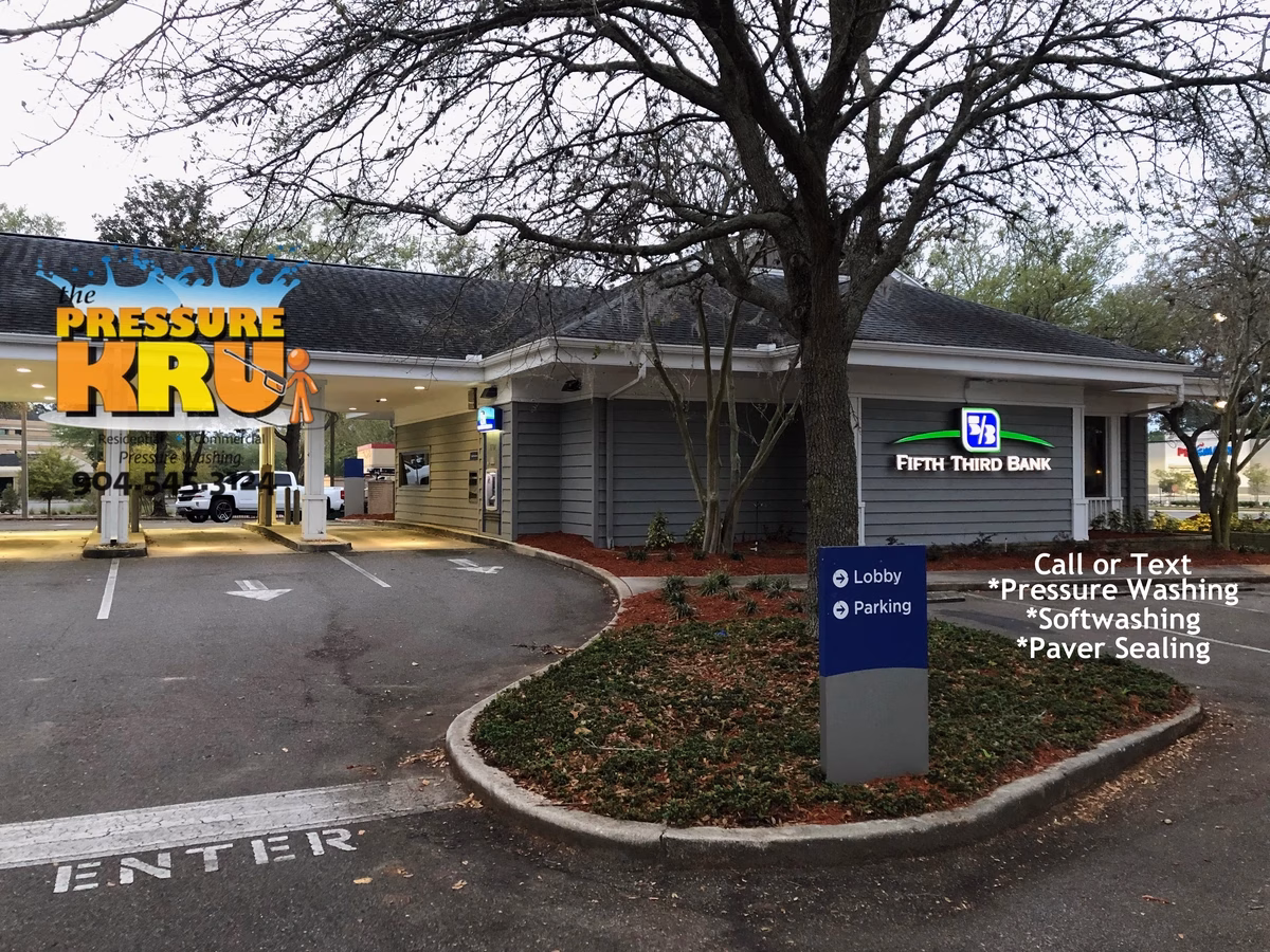 Concrete curb and gutter cleaning in Mandarin, FL before
