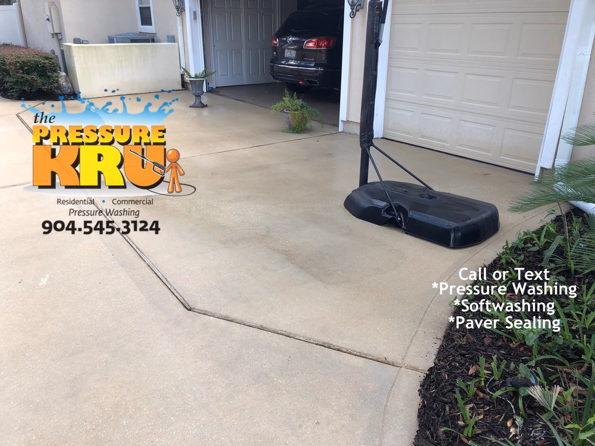 Expert Driveway cleaning after removing slippery thick algae with high pressure and chemical post treatments in St Johns, FL.