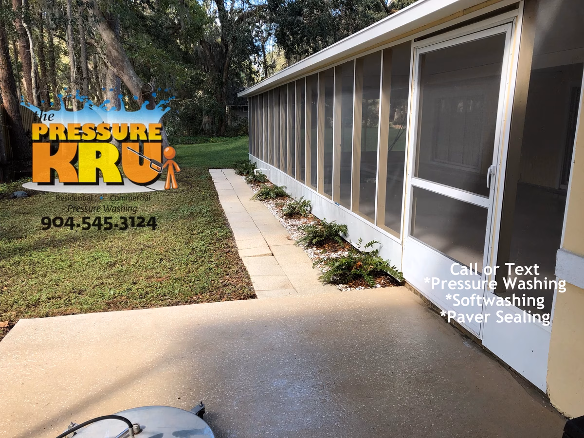 Top-rated driveway cleaning service transforming dirty driveways in Jacksonville, FL. This was after service.