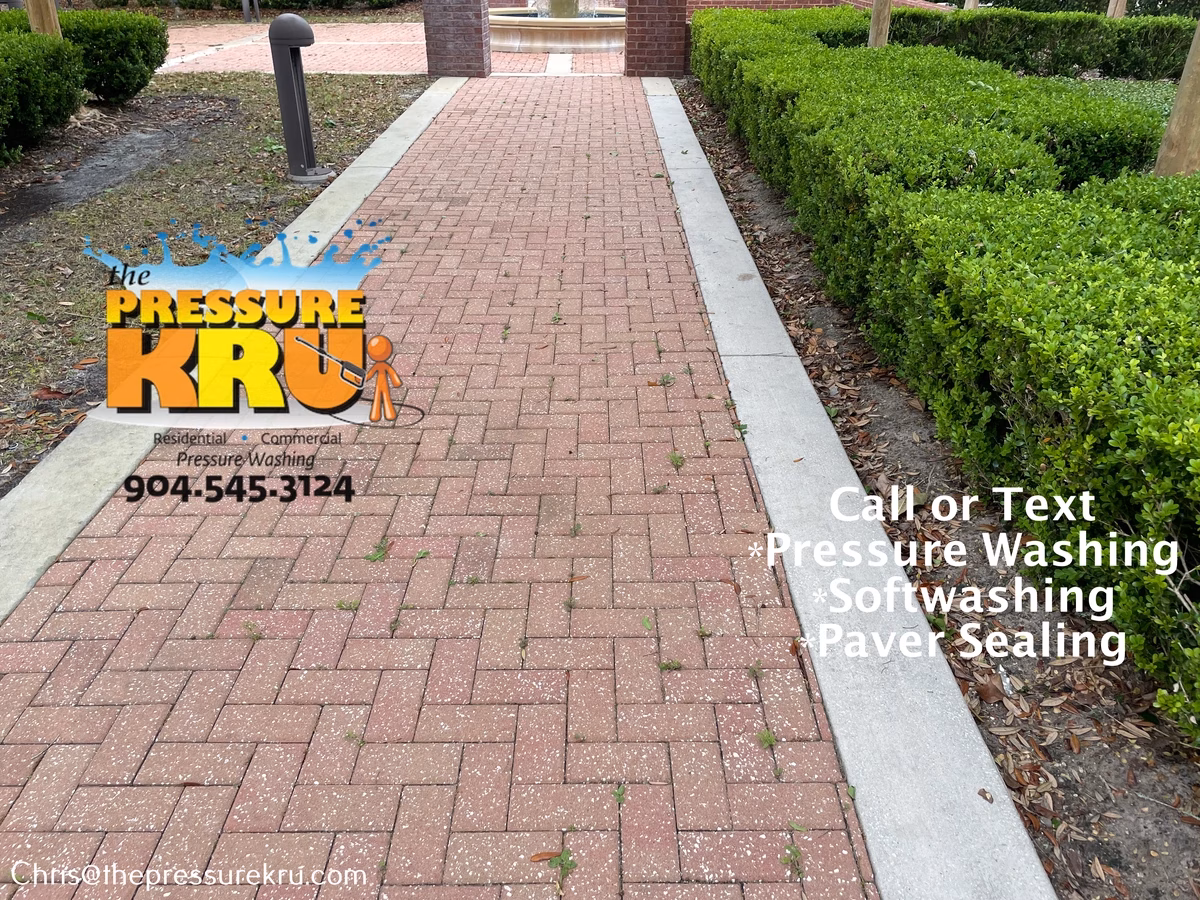 Paver patio cleaning restoring confidence in St. Johns, FL before