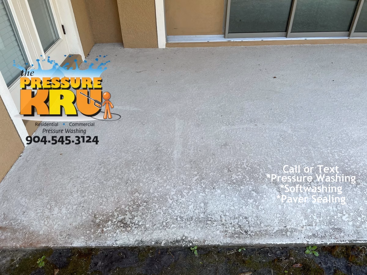 Painted concrete pool deck pressure wash in Aberdeen North before