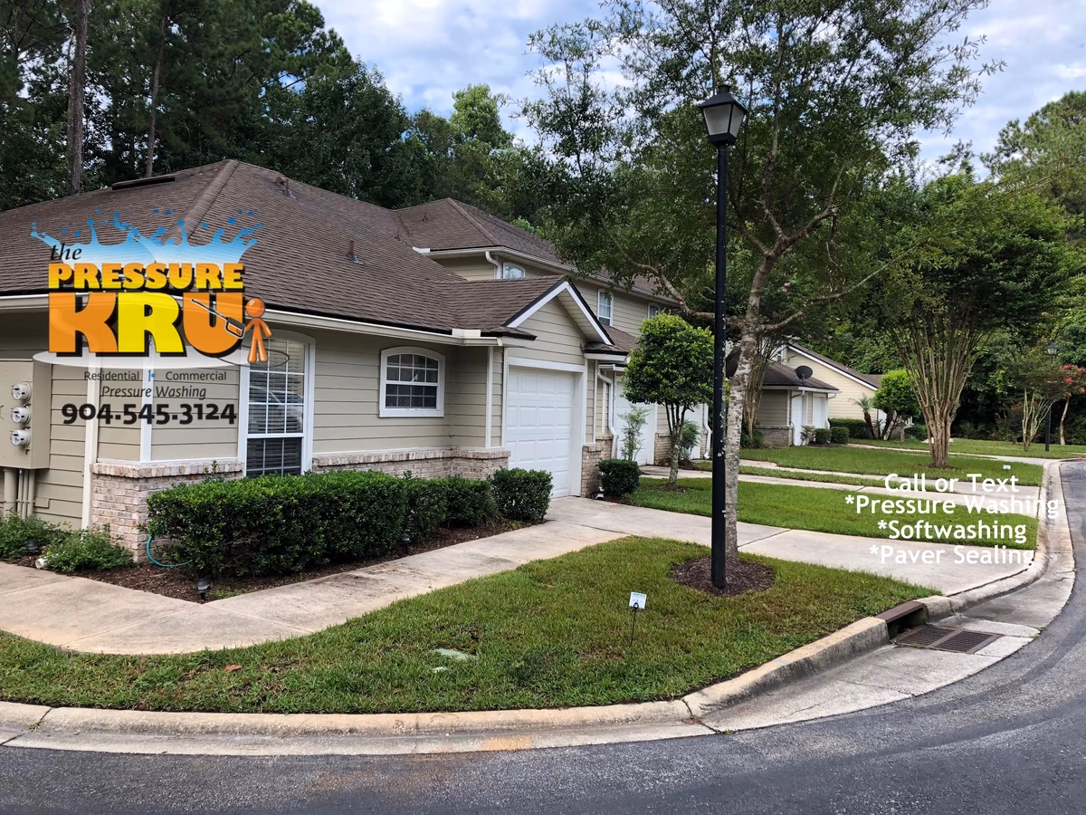Curb cleaning service for HOA in St. Augustine, FL before