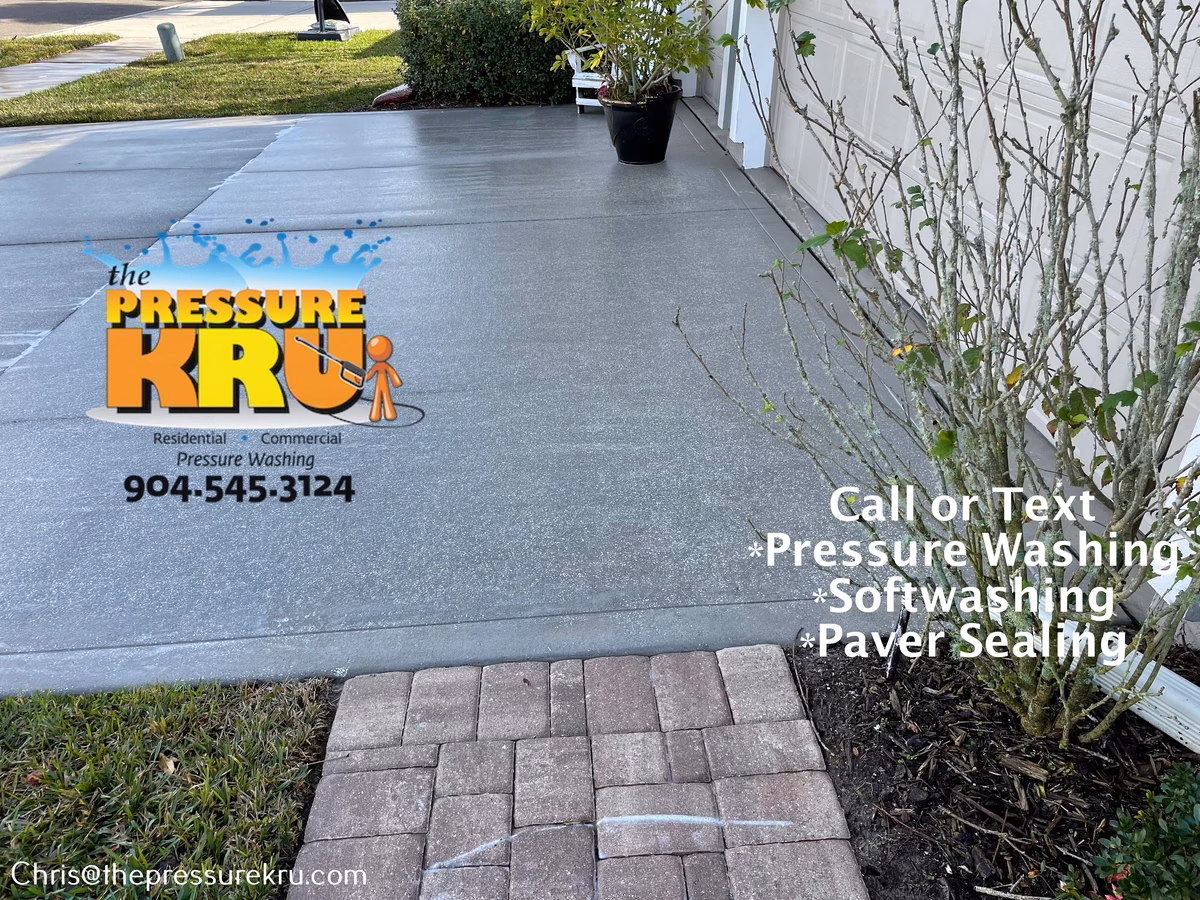 Paver driveway deep clean results after pressure washing near 32092
